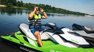 Прогулка на гидроцикле в Харькове