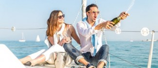 Прогулянка на яхті для двох