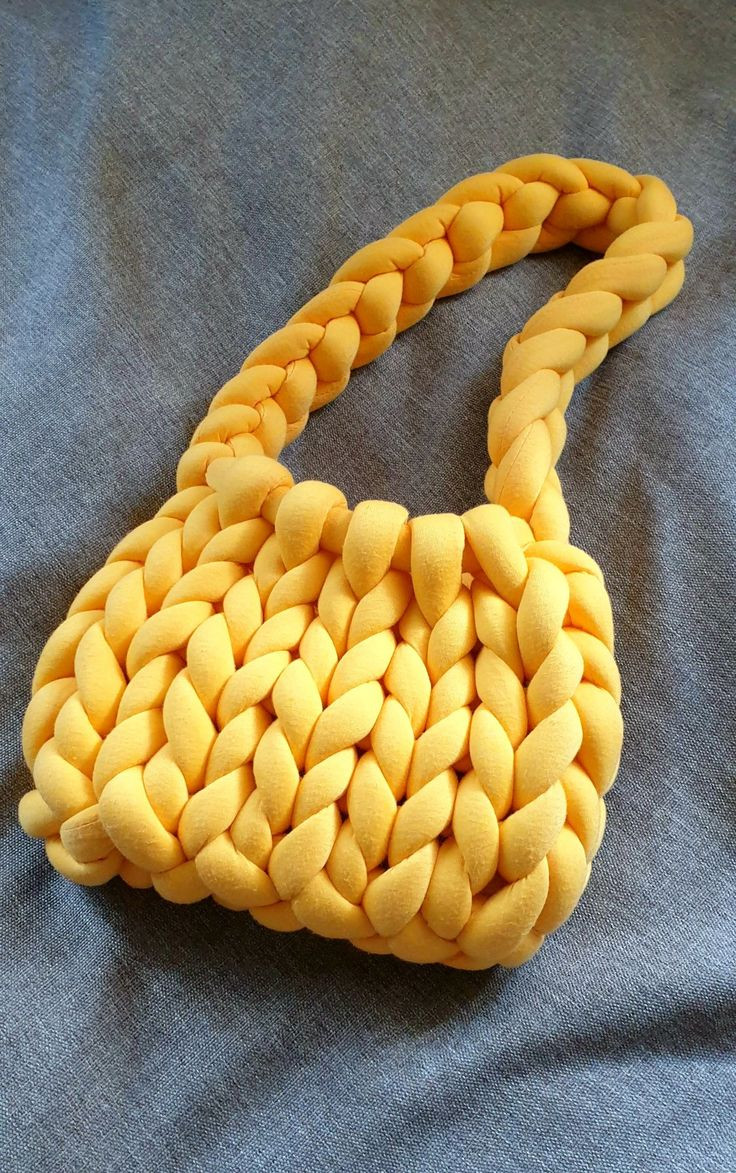 Сумка из пряжи