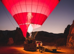 Політ на повітряній кулі у Львові