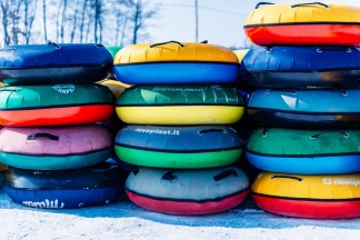 Катание на тюбах возле Львова