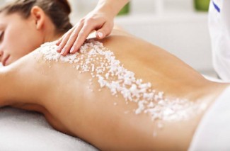 Сольове термоактивне скрабування тіла