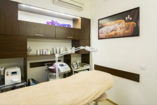 Масаж в шість рук у Києві