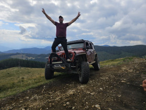 Джип-тур для компанії в Буковелі