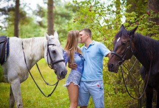 Прогулянка на конях в Чернігові