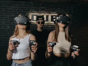Клуб віртуальної реальності для дорослих CUBE у Вінниці