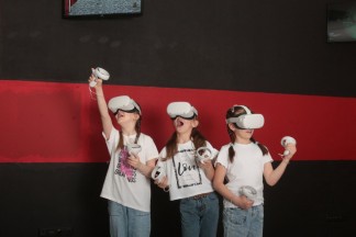 Віртуальна реальність VR CUBE для двох в Дніпрі