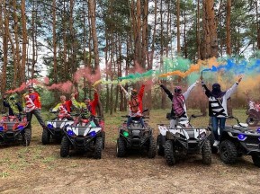 Прогулянка на квадроциклах у Кам'янському