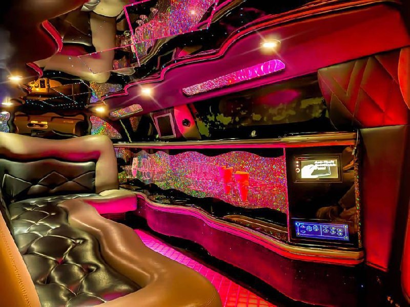 Вечірка в PartyBus у Києві - фото 11