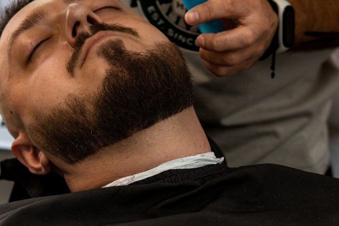 Стрижка в барбершопі у Києві