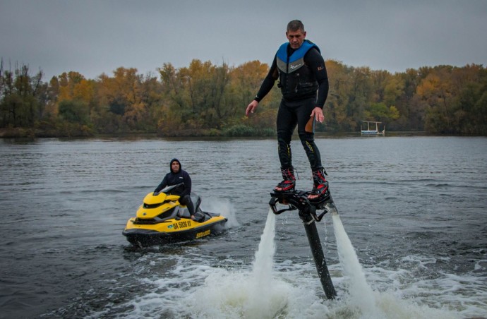 Водный флайборд на озерах, гидрофлай