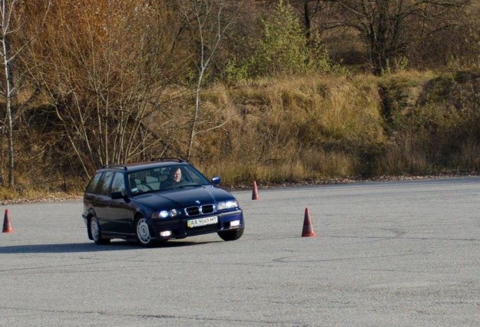 Урок екстремального водіння в Києві