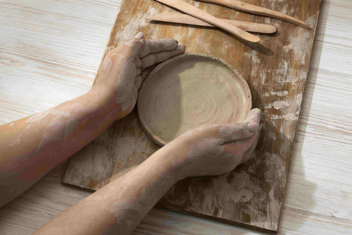 Ліпка з глини для дорослих у Києві