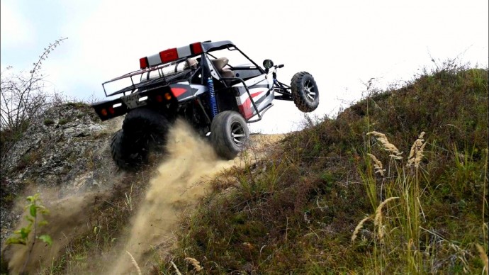 Заезд на багги возле Львова