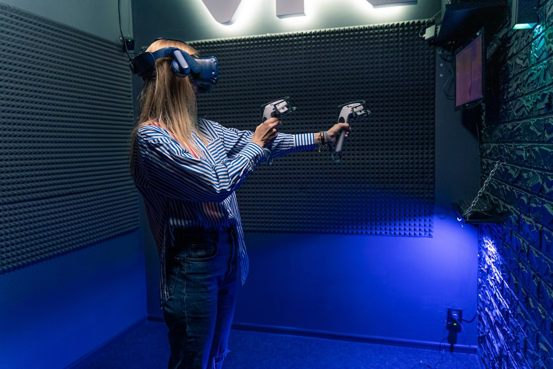 Ігри у віртуальній реальності VR CUBE у Кривому Розі - фото 23