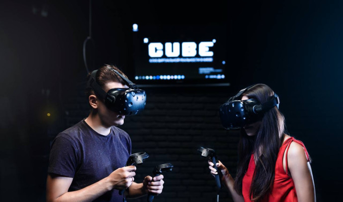 Клуб віртуальної реальності для дорослих CUBE у Вінниці