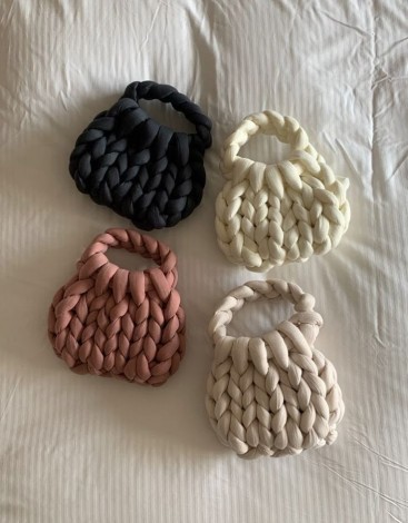 Сумка з пряжі