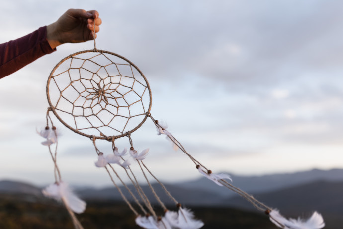 Мастер-класс по плетению ловцов сновидений для взрослых в Киеве