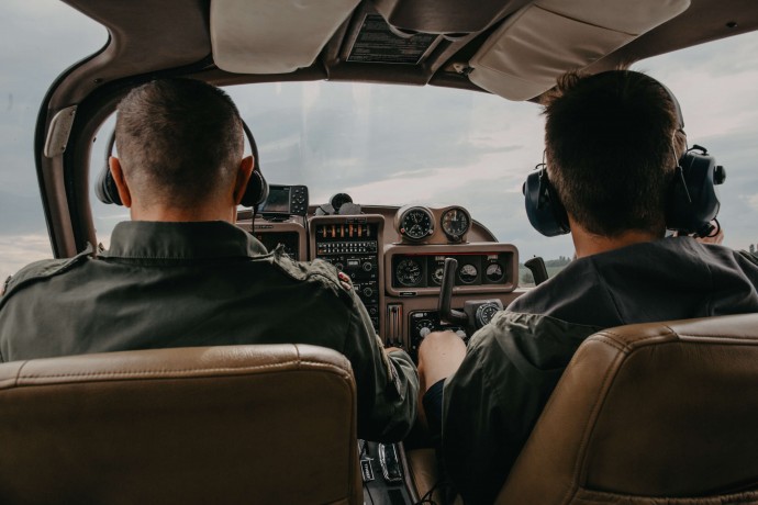 Захоплюючий політ на ЯК-12 у Львові