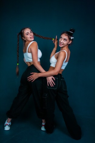 Абонемент на занятия по танцам в Суммах