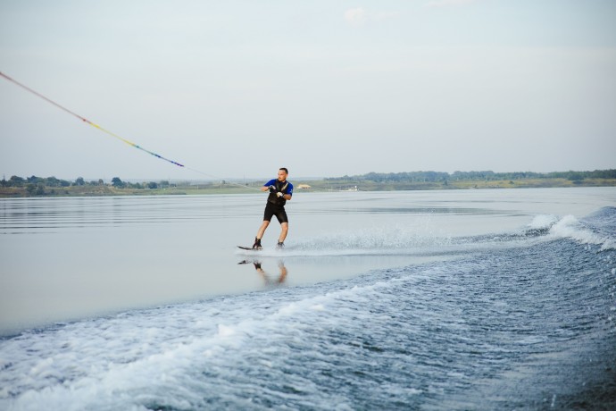 Вейксерфінг, Вейкбординг