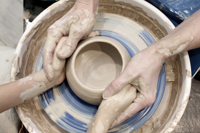 Мастер-класс с лепки глиной в Кременчуге