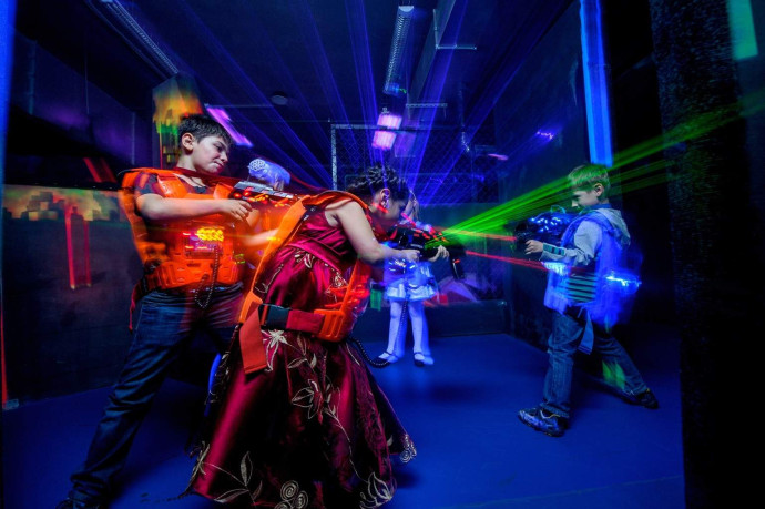 Гра в лазертаг в Черкасах