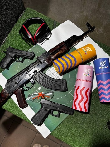 Стрільба з власної зброї у тирі