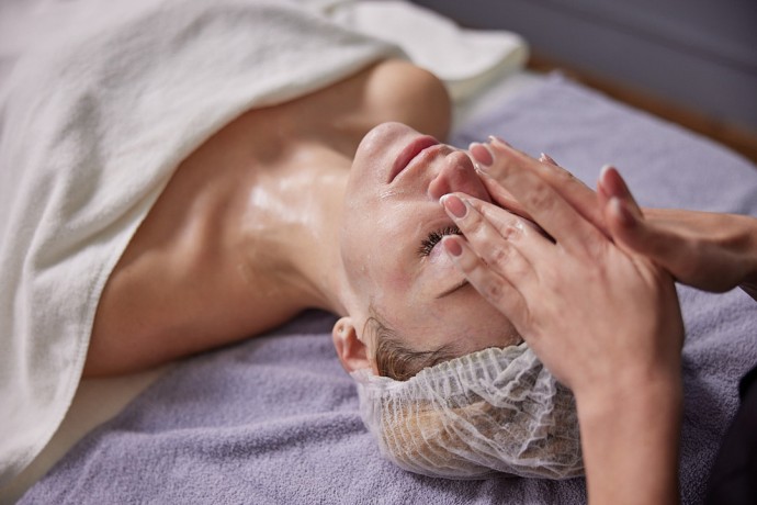 Масаж обличчя