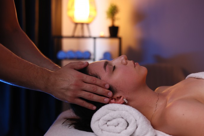 Комплексний курс масажу обличчя