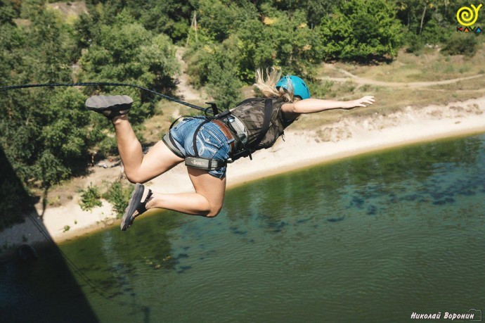 Роупджампінг з моста  Кам'янському