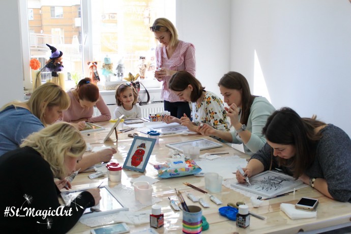 Індивідуальні творчі майстер класи - Fluid Art в Одесі