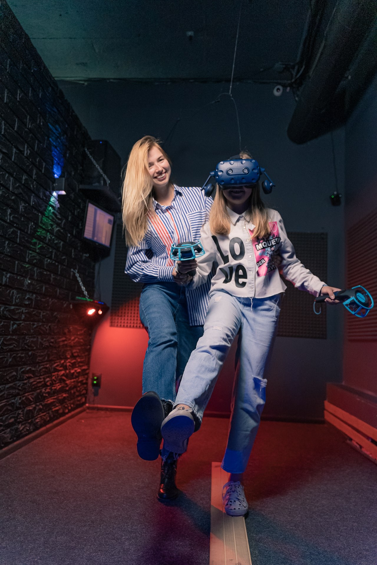 Ігри у віртуальній реальності VR CUBE у Кривому Розі - фото 11