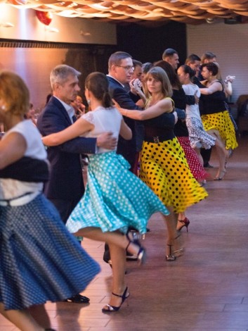 Мастер-класс аргентинского танго для двоих в Днепре