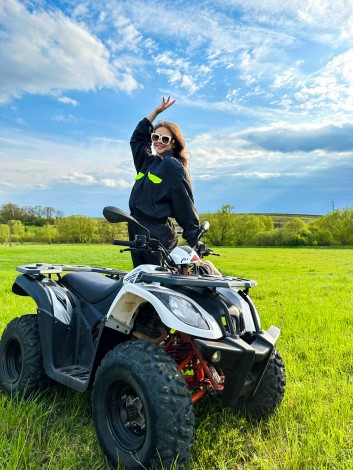 Їзда на квадроциклах біля Тернополя