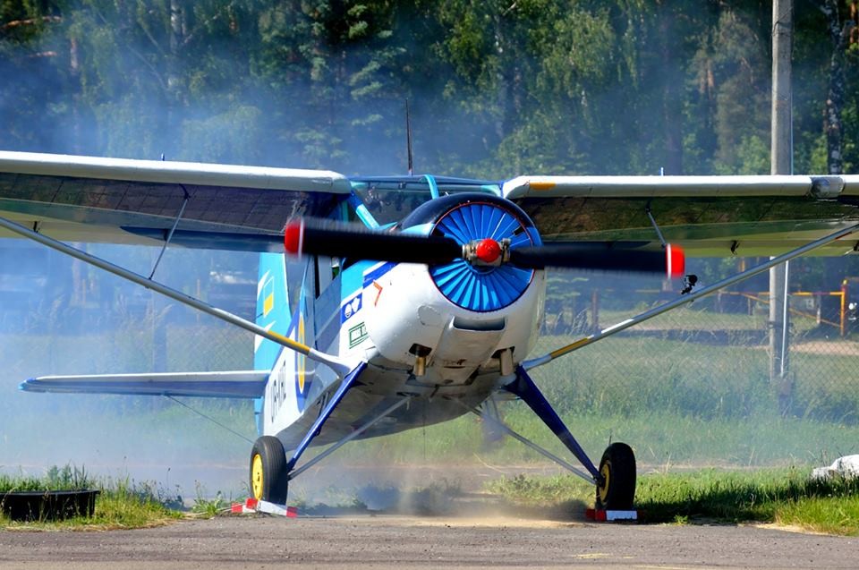 Захоплюючий політ на ЯК-12 у Львові - фото 3