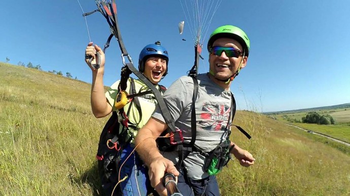 Полет на параплане в Харькове с элементами акробатики