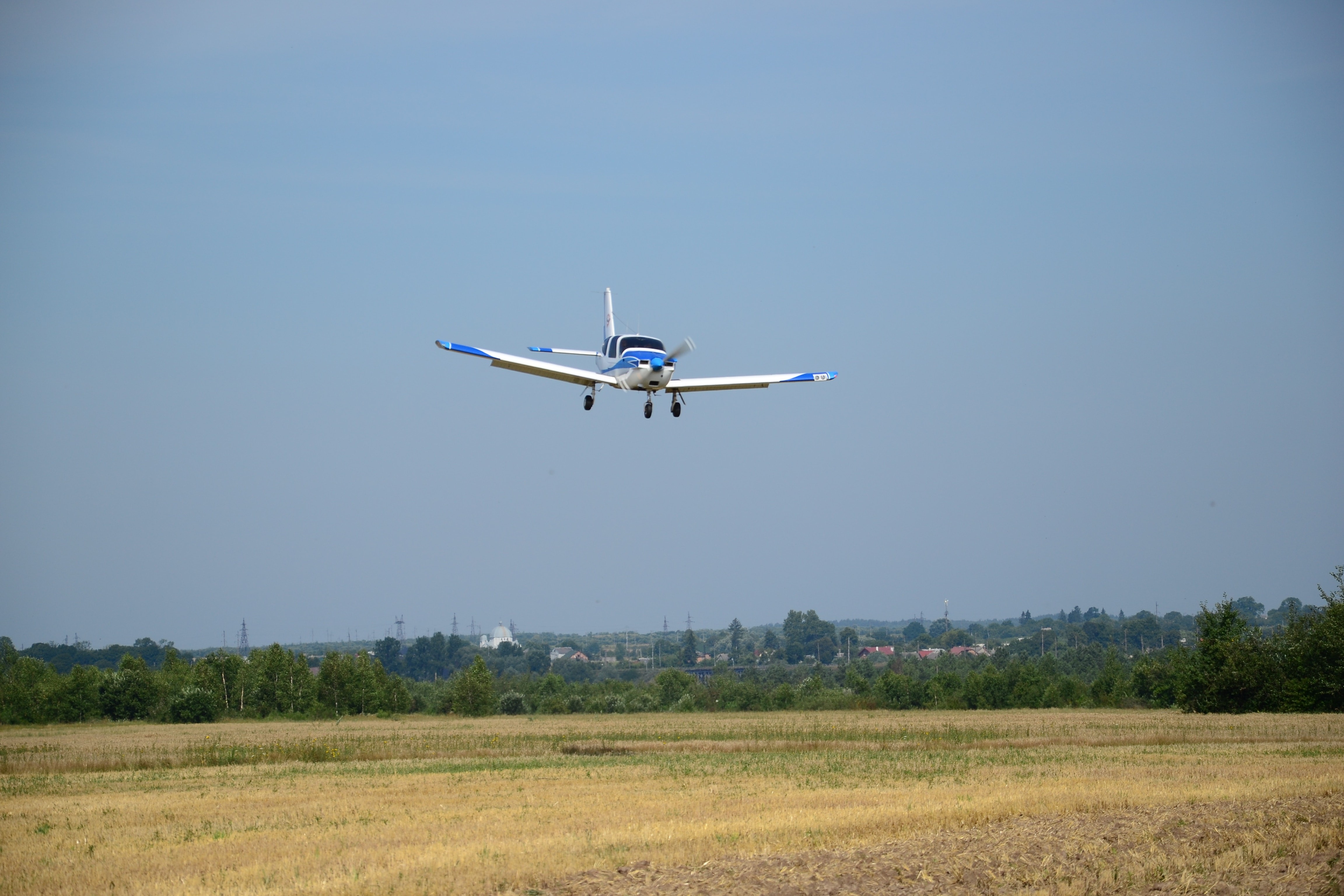 Захоплюючий політ на Socata TB-20 у Львові - фото 8