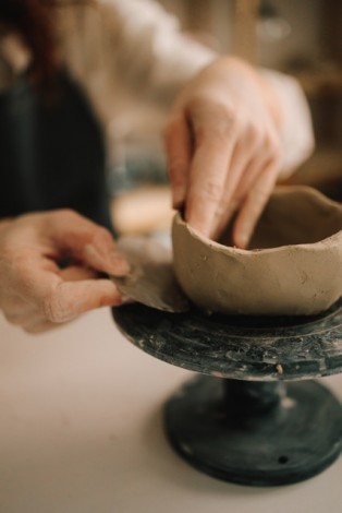 Занятие по керамике в группе в Сумах.