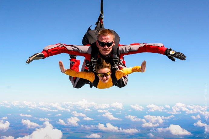 Прыжок с парашютом в Чернигове, тандем, 4200 м