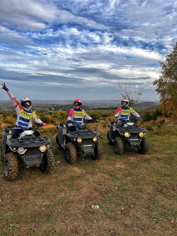 Їзда на квадроциклах біля Львова