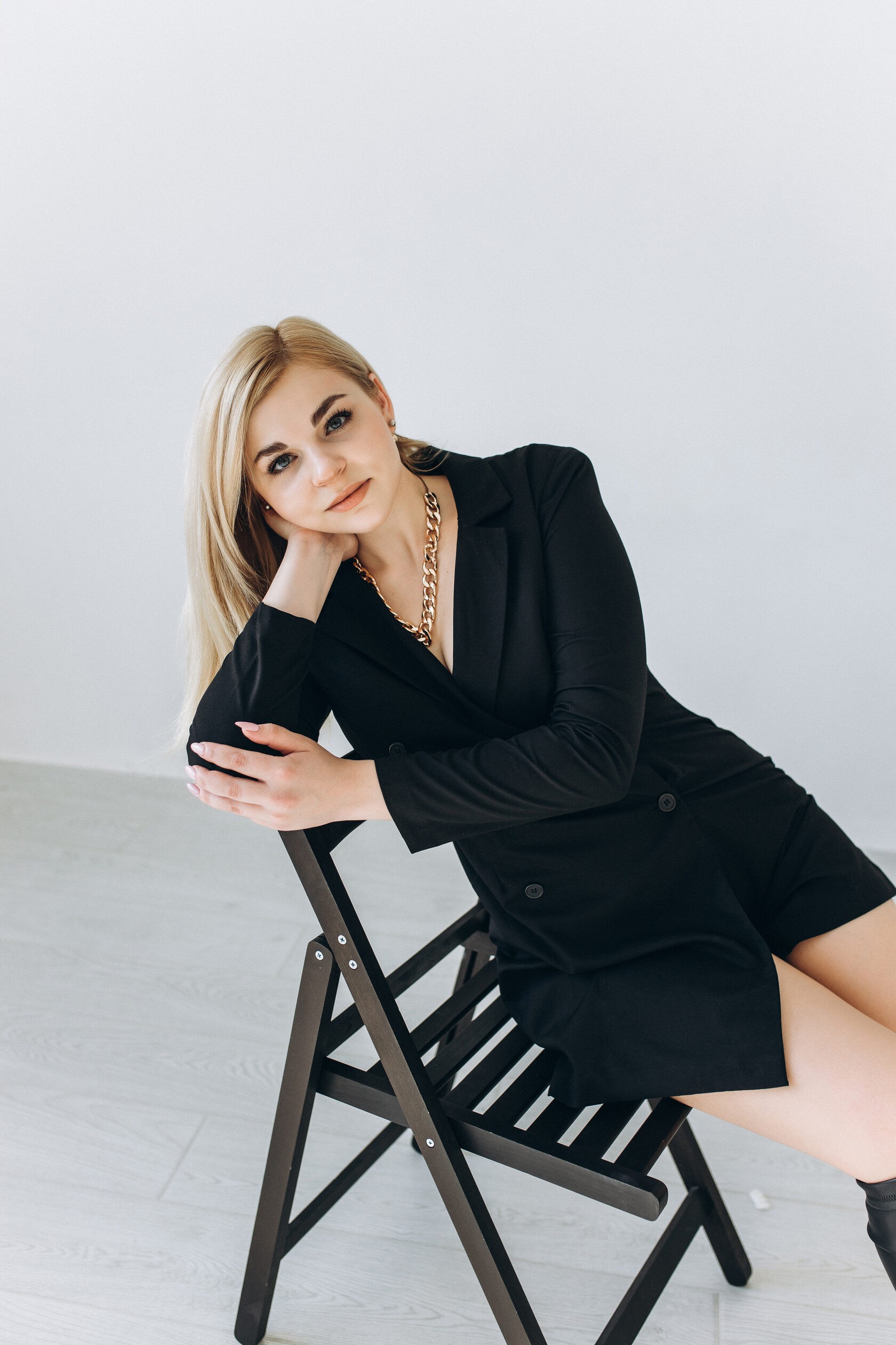 Індивідуальна фотосесія в студії у Києві - фото 5