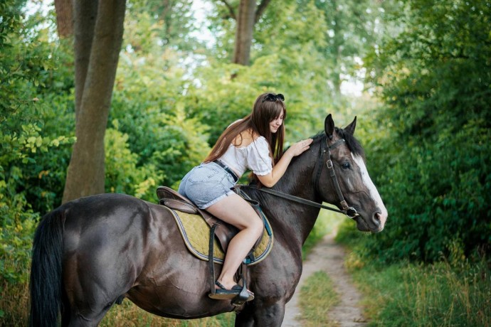 Урок верхової їзди в Рясне