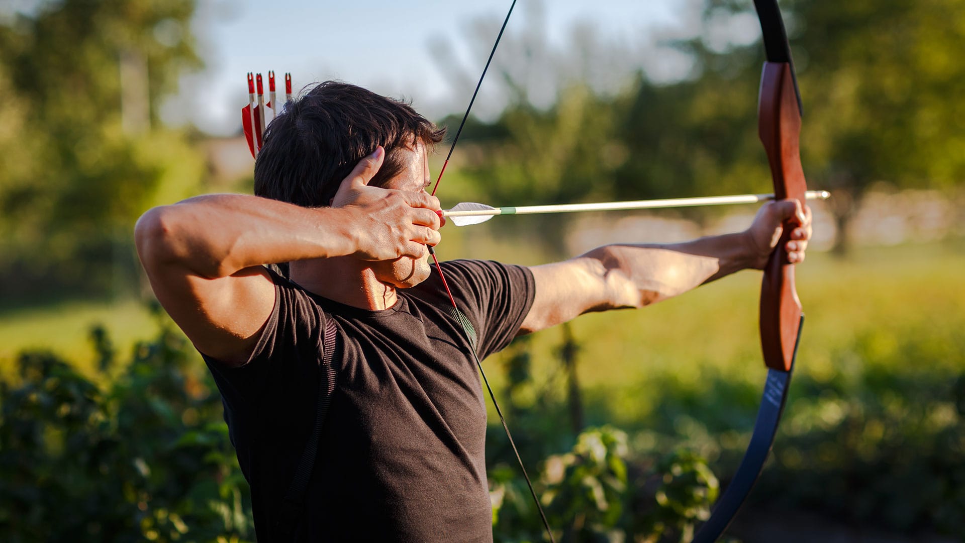ᐉ Майстер клас зі стрільби з лука для двох 1 год — замовити по 1 300 грн